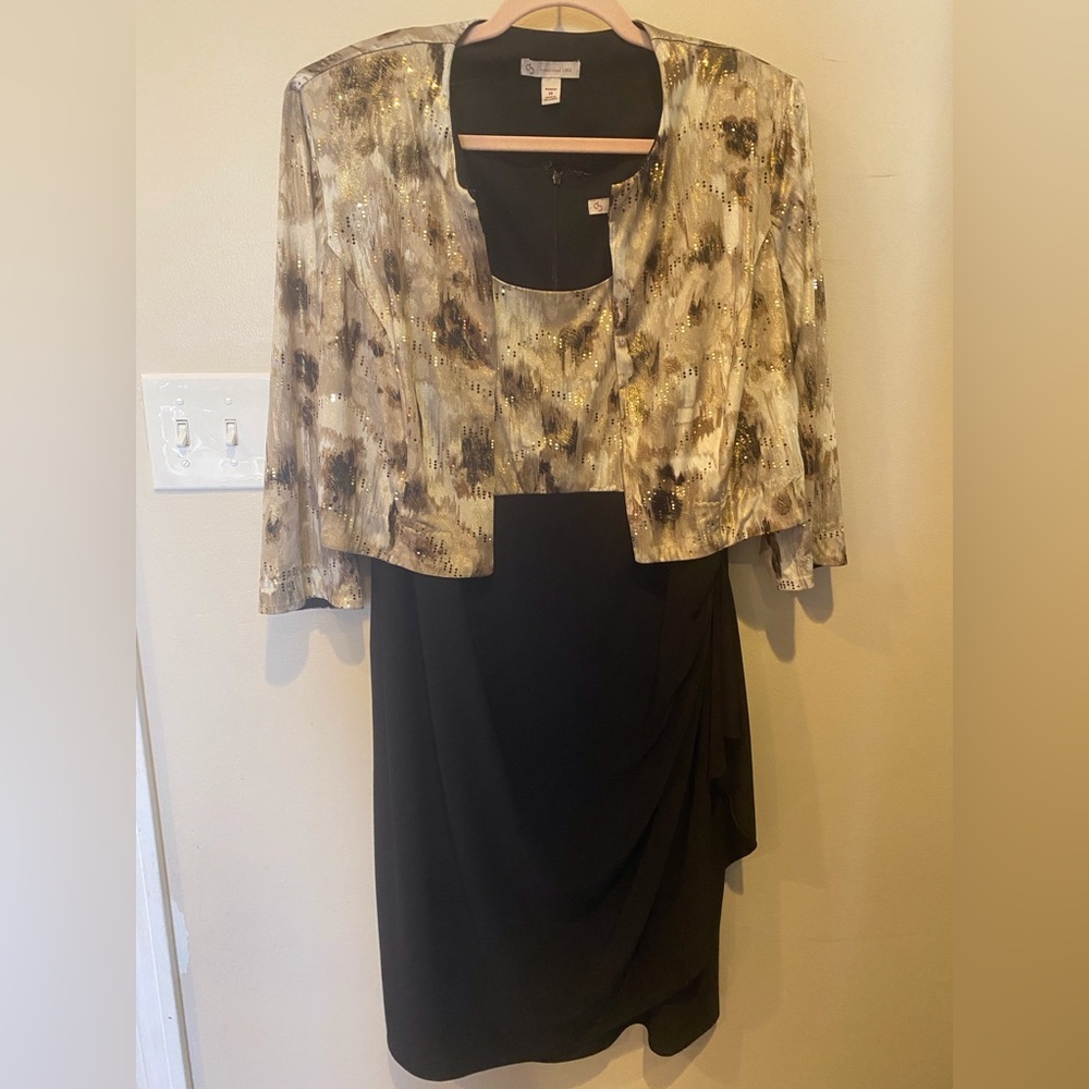 Established 1952 dress and jacket. Size 14​